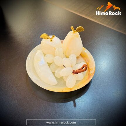 Fruit dish with fruits small onyx green white